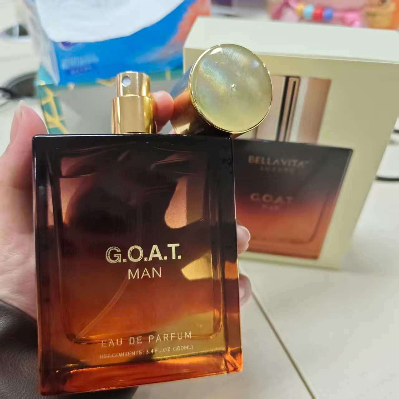 عطر بيلا فيتا الفاخر للرجال من - مراجعة Perfume Xeryus وسعره